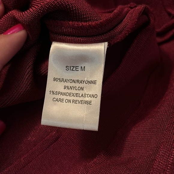 Who in shop burgundy fishtail bandage dress size medium - Picture 6 of 7